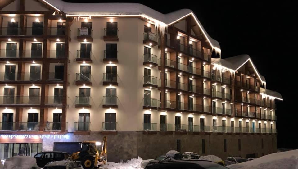 Gudauri Shiny Studio Near Gondola エクステリア 写真